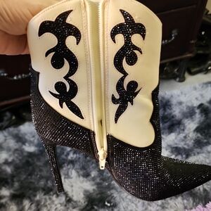 Elegant Black and Cream Women's Ankle Boots